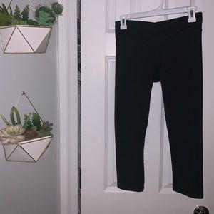 fabletics capri leggings !!